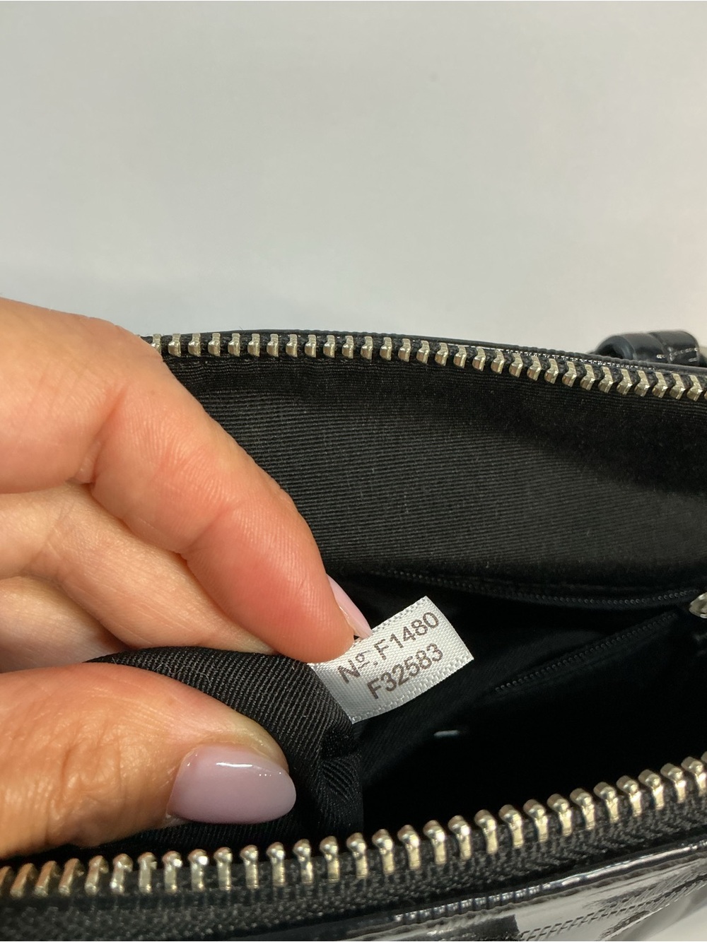 Coach | Peyton Link C Embossed Patent Leather Domed Satchel F32583 - Picture 15 of 15